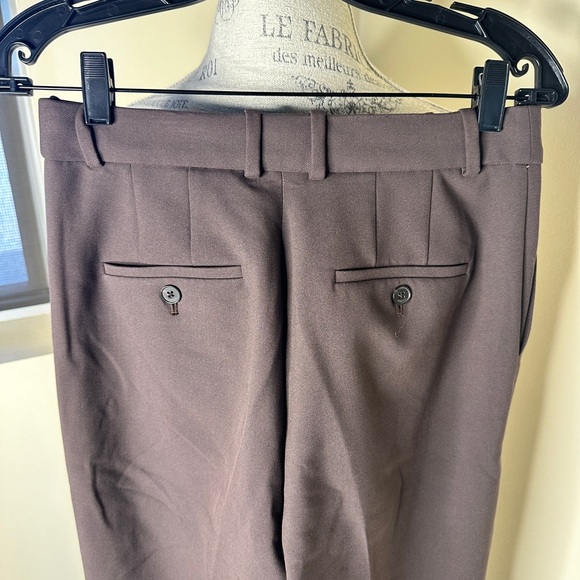 NEW + NEVER WORN: cropped trousers - Picture 2 of 2